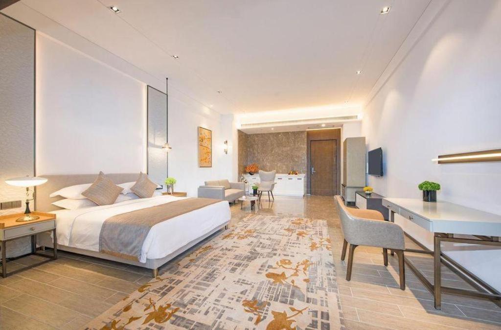 Rock Platinum Sea View Hotel سانيا المظهر الخارجي الصورة
